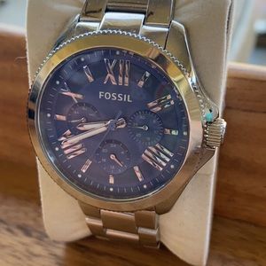 Women’s Fossil Watch